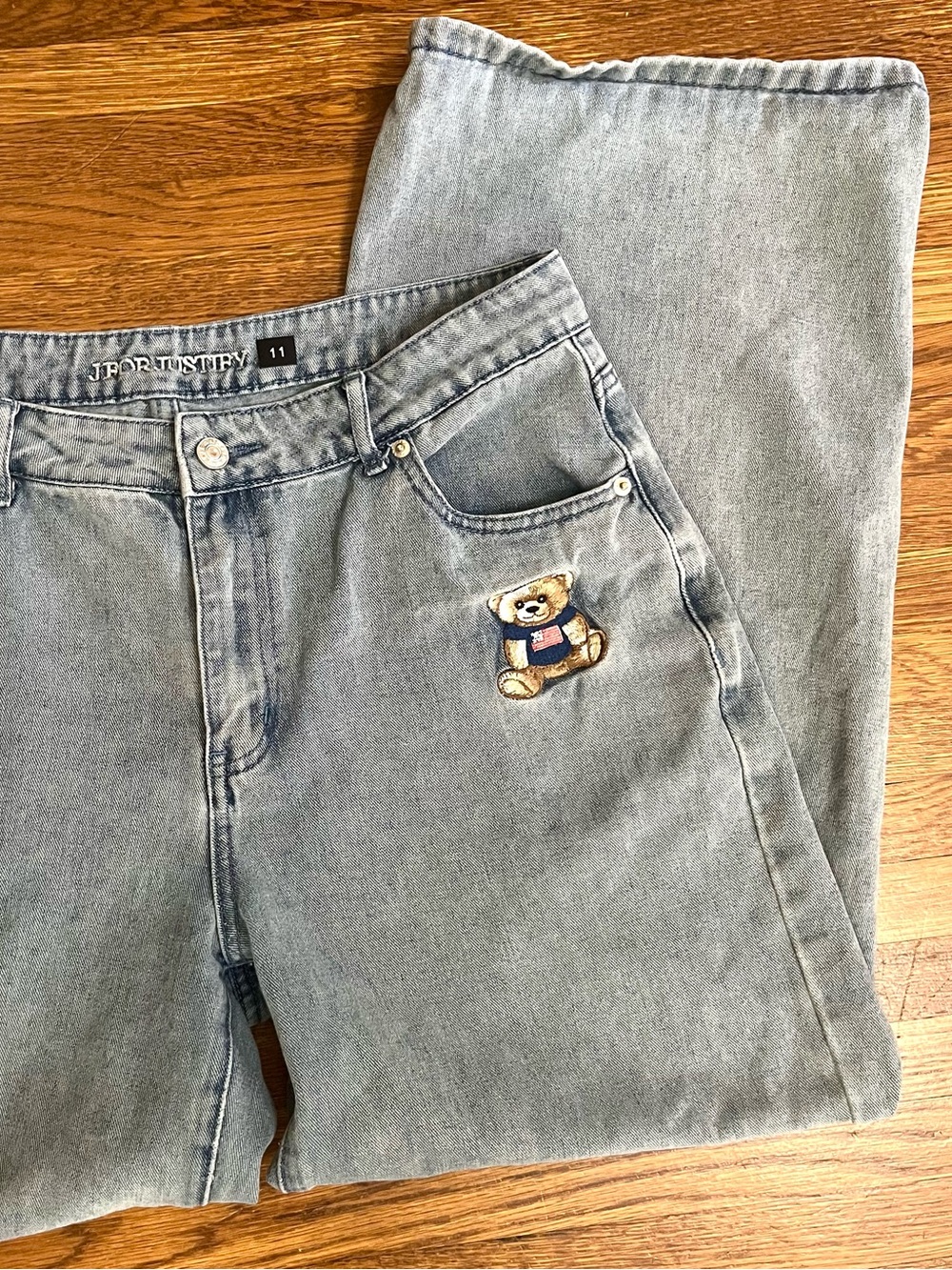 J for Justify jeans 11 teddy bear baggy flag embroidered wide
